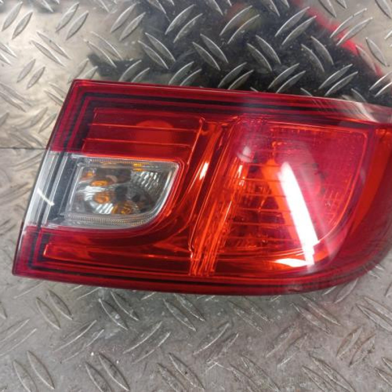 Feu arriere principal droit (feux) RENAULT CLIO 4