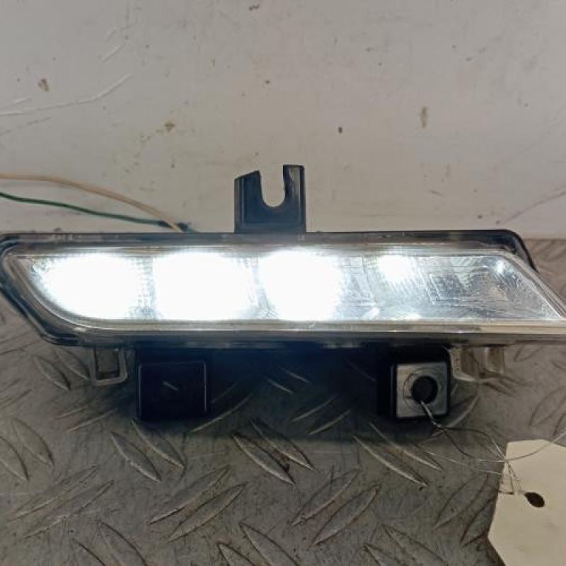 Feu diurne avant droit RENAULT CLIO 4