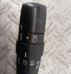 Commodo phare TOYOTA AURIS 1