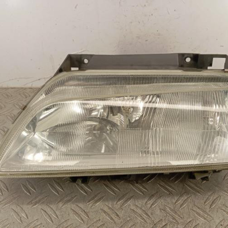 Optique avant principal gauche (feux)(phare) CITROEN XANTIA