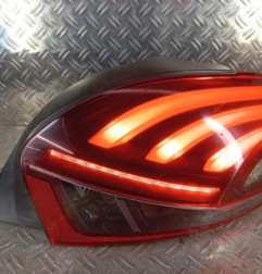 Feu arriere principal droit (feux) PEUGEOT 208 1 Photo n°1