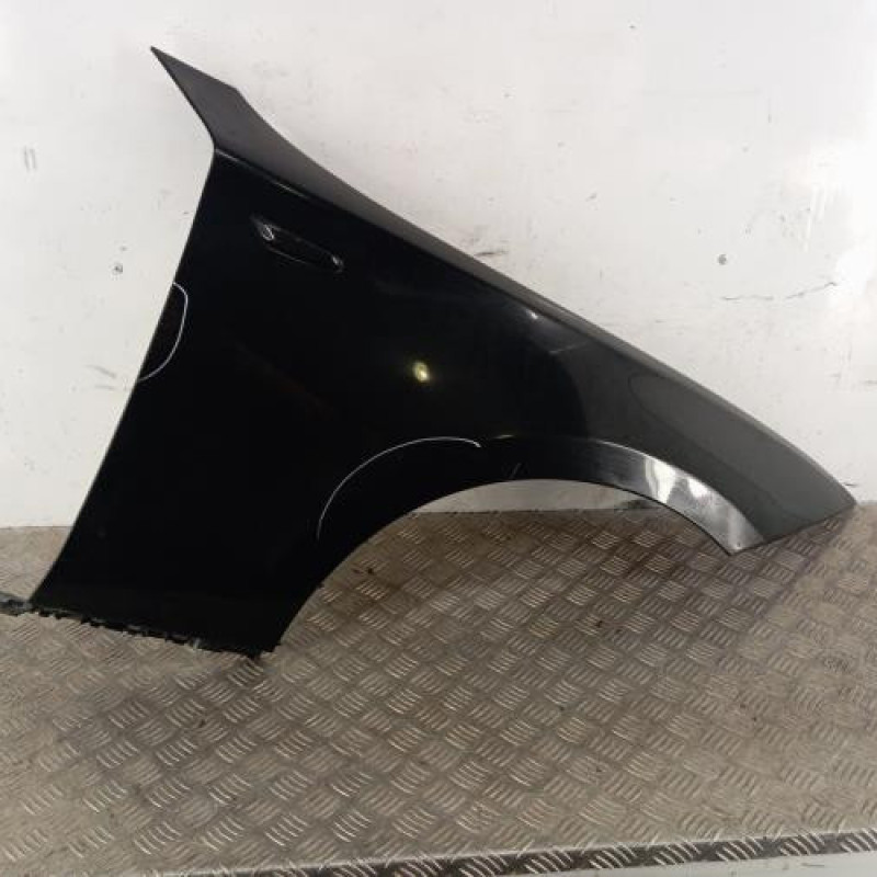 Aile avant droit BMW SERIE 1 E87