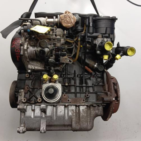 Moteur CITROEN XSARA Photo n°1