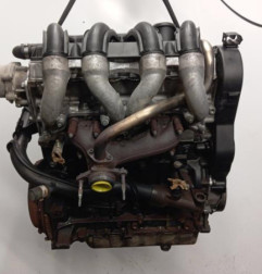 Moteur CITROEN XSARA Photo n°3