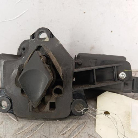 Bouton de coffre RENAULT CLIO 2 CAMPUS Photo n°1