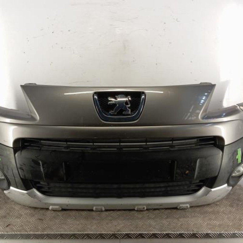 Pare choc avant PEUGEOT PARTNER 2