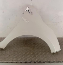 Aile avant droit RENAULT CLIO 4 Photo n°1