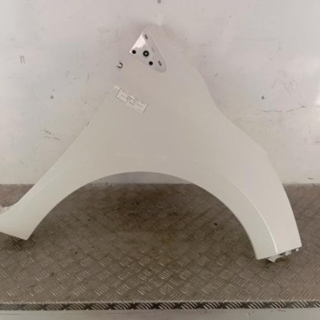 Aile avant droit RENAULT CLIO 4 Photo n°1