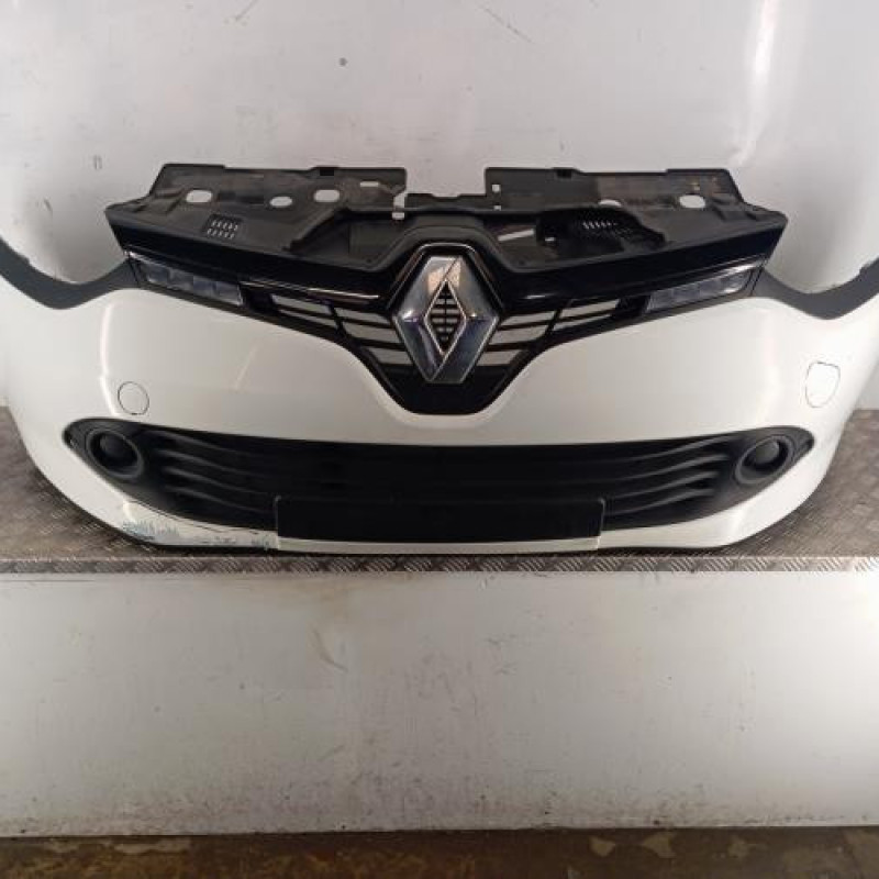 Pare choc avant RENAULT CLIO 4