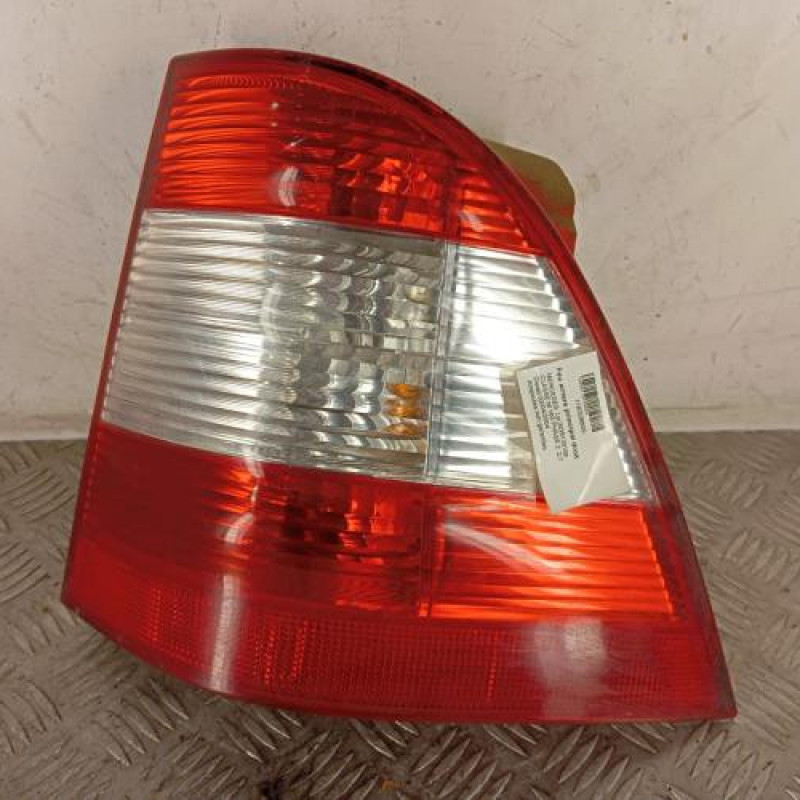 Feu arriere principal droit (feux) MERCEDES CLASSE M 163