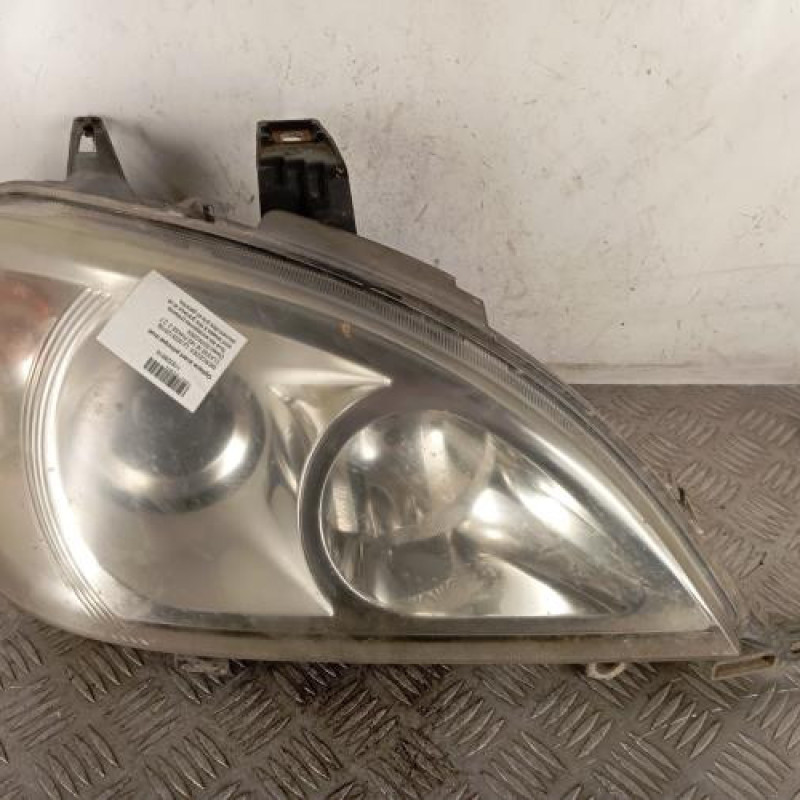 Optique avant principal droit (feux)(phare) MERCEDES CLASSE M 163