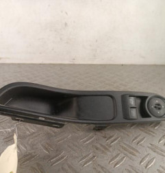 Interrupteur de leve vitre avant gauche FORD FOCUS 3 Photo n°1