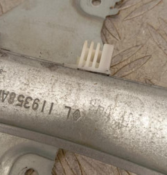 Leve vitre electrique avant gauche RENAULT TWINGO 2 Photo n°4