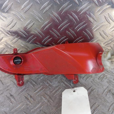 Anti brouillard arriere gauche PEUGEOT 5008 2