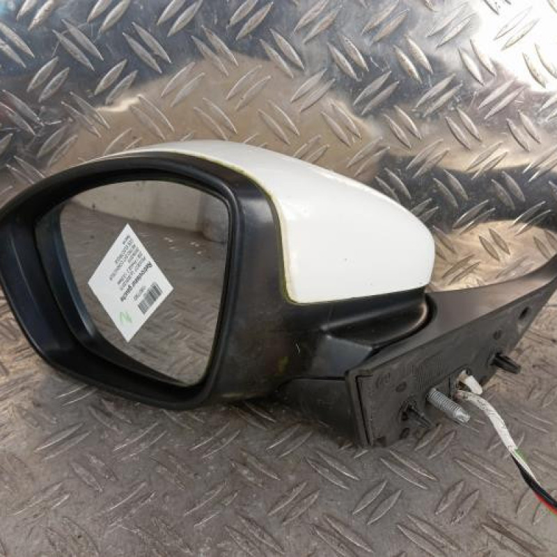 Retroviseur gauche PEUGEOT 208 1