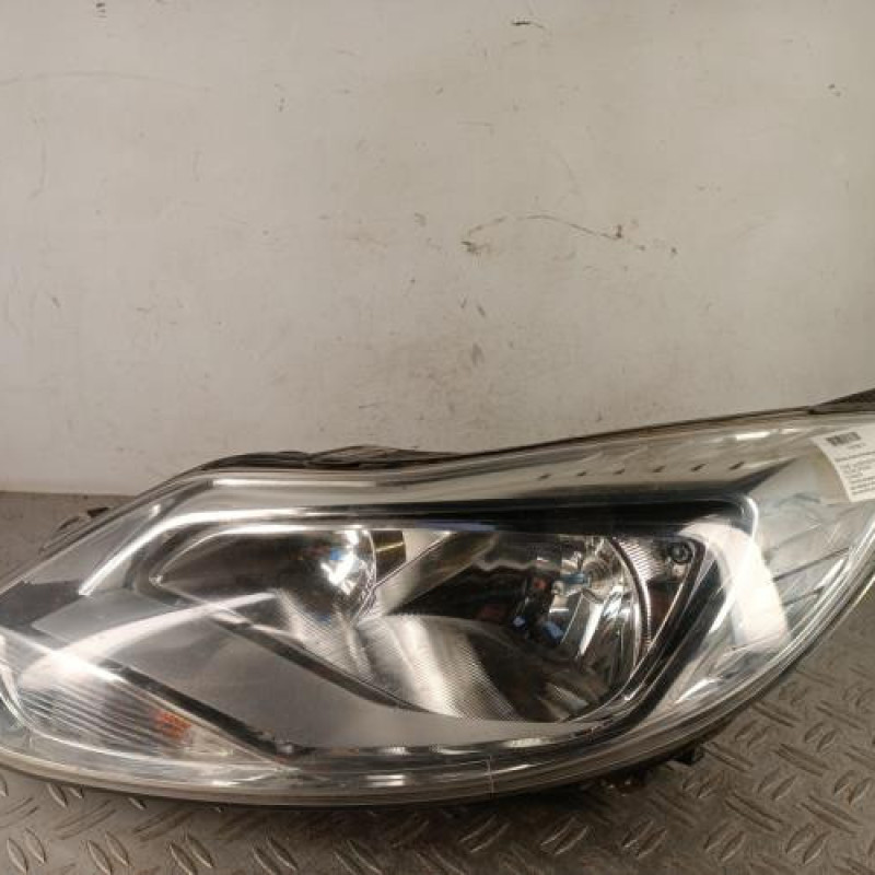 Optique avant principal gauche (feux)(phare) FORD FOCUS 3