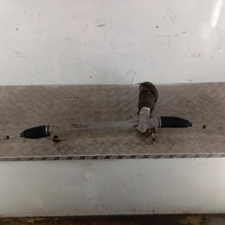 Cremaillere assistee TOYOTA VERSO Photo n°1