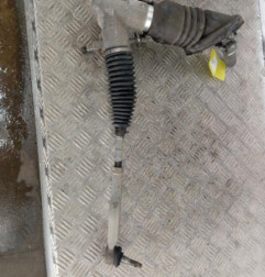 Cremaillere assistee TOYOTA VERSO Photo n°3