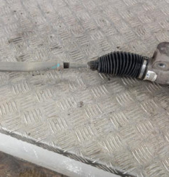 Cremaillere assistee TOYOTA VERSO Photo n°6