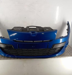 Pare choc avant RENAULT MEGANE 3 Photo n°1