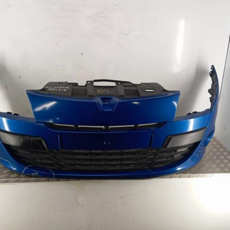 Pare choc avant RENAULT MEGANE 3