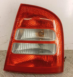 Feu arriere principal droit (feux) SKODA OCTAVIA 1 Photo n°1