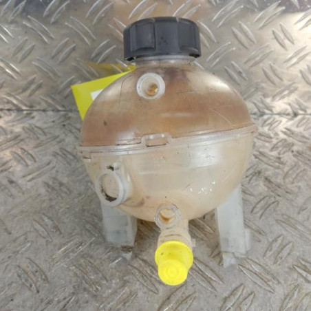 Vase d'expansion PEUGEOT 5008 2