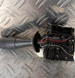 Commodo d'essuie glaces RENAULT CLIO 4 Photo n°3