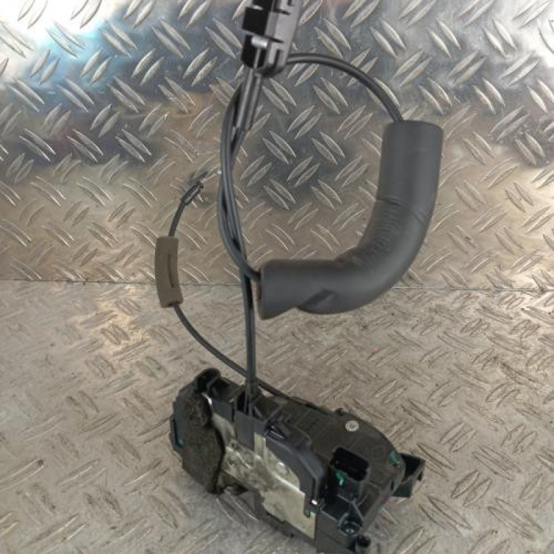 Serrure avant gauche RENAULT SCENIC 3