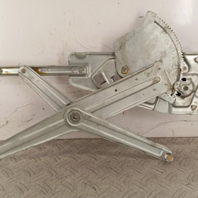 Leve vitre electrique avant gauche RENAULT TWINGO 1