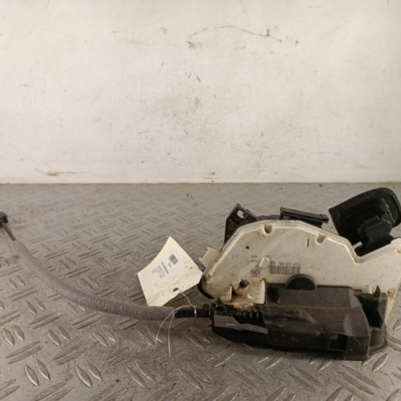 Serrure arriere gauche VOLKSWAGEN GOLF 7