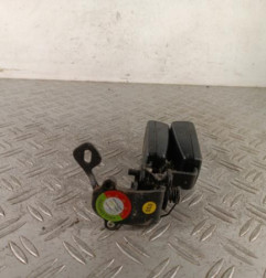 Attache ceinture arriere gauche VOLKSWAGEN GOLF 7