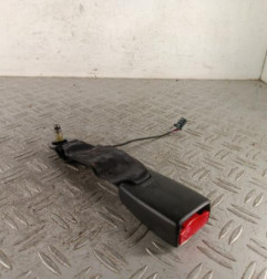 Attache ceinture arriere droit RENAULT CAPTUR 1