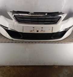 Pare choc avant PEUGEOT 308 2 Photo n°1