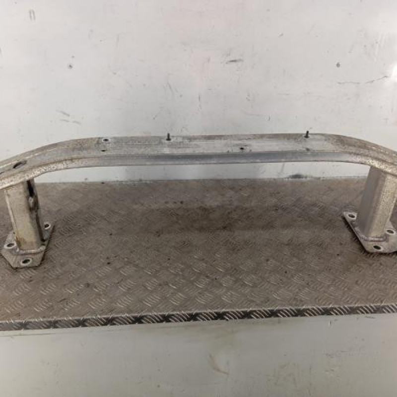 Renfort pare choc avant (traverse) RENAULT CLIO 4