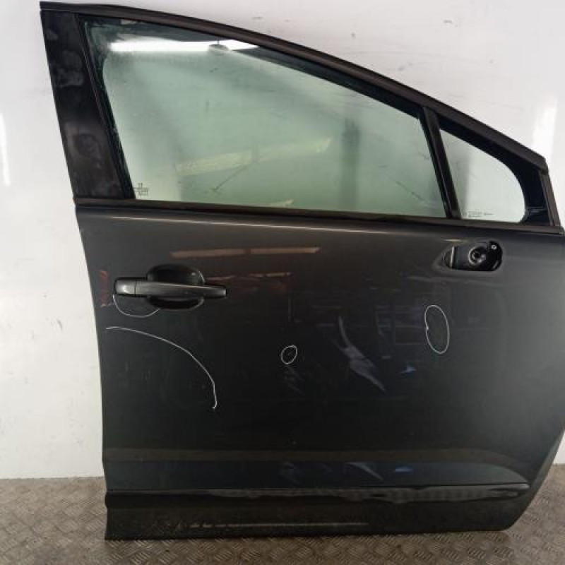 Porte avant droit PEUGEOT 3008 1
