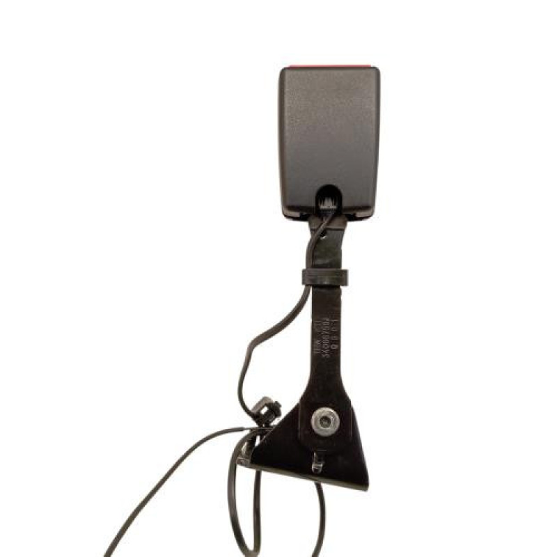 Attache ceinture arriere gauche PEUGEOT 3008 1