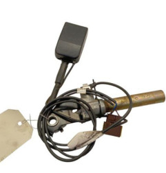 Attache ceinture avant gauche RENAULT MASTER 2