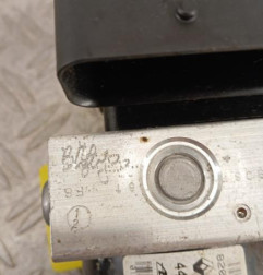 Bloc ABS (freins anti-blocage) RENAULT TWINGO 2 Photo n°5