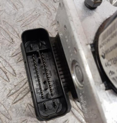 Bloc ABS (freins anti-blocage) RENAULT TWINGO 2 Photo n°6