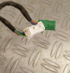 Verin de coffre PEUGEOT 5008 2 Photo n°4