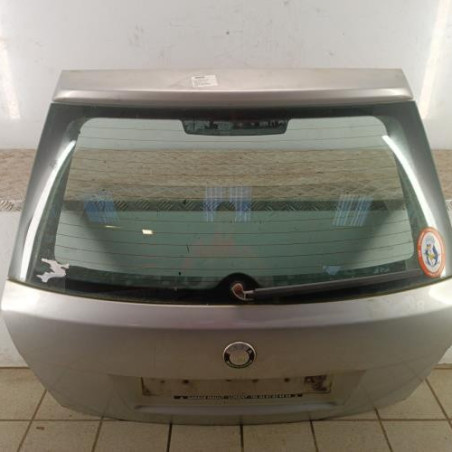 Malle/Hayon arriere SKODA FABIA 1 Photo n°1