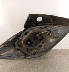 Feu arriere principal droit (feux) OPEL ASTRA H Photo n°4