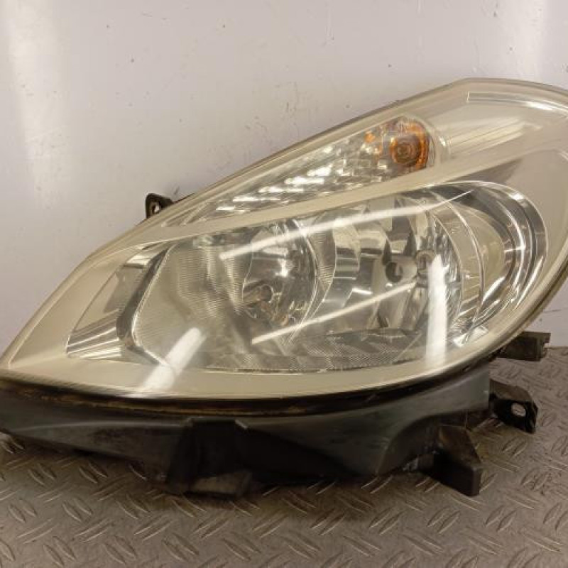 Optique avant principal gauche (feux)(phare) RENAULT CLIO 3