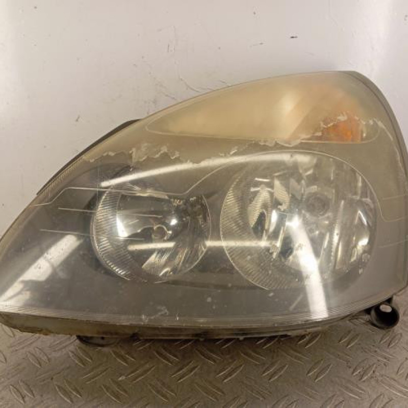 Optique avant principal gauche (feux)(phare) RENAULT CLIO 2