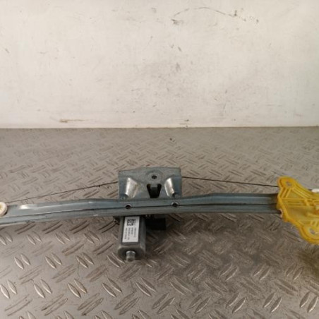 Leve vitre electrique avant droit RENAULT CAPTUR 1