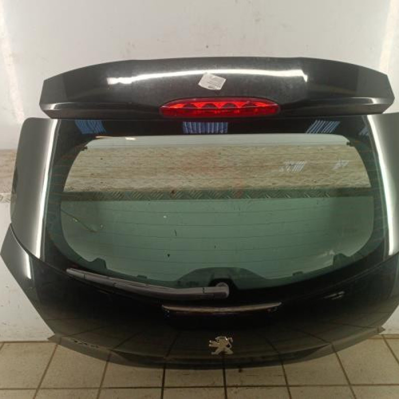 Malle/Hayon arriere PEUGEOT 208 1