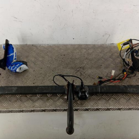 Attelage (boule de remorquage) RENAULT CAPTUR 1