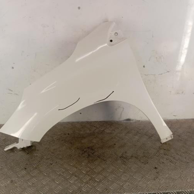 Aile avant gauche PEUGEOT 2008 1