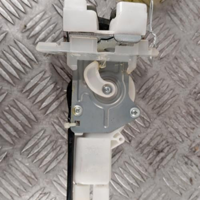 Serrure de hayon OPEL AGILA B